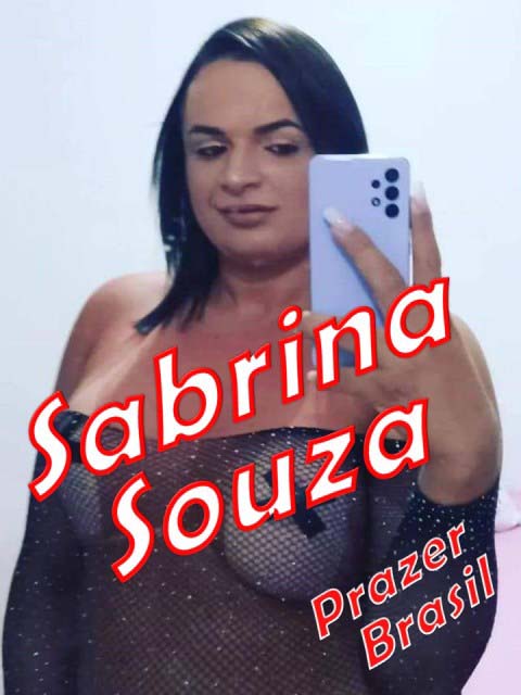 1SabrinaSouzAt22.10.22cap Sabrina Souza
