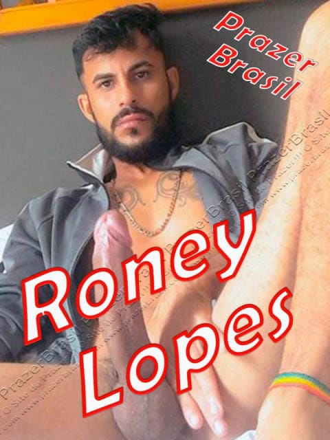 1RoneyLopezHomRJcapa Roney Lopez