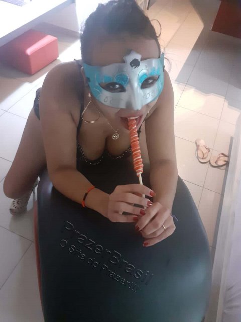 VanessaBoneq4 Vanessa Bonequinha